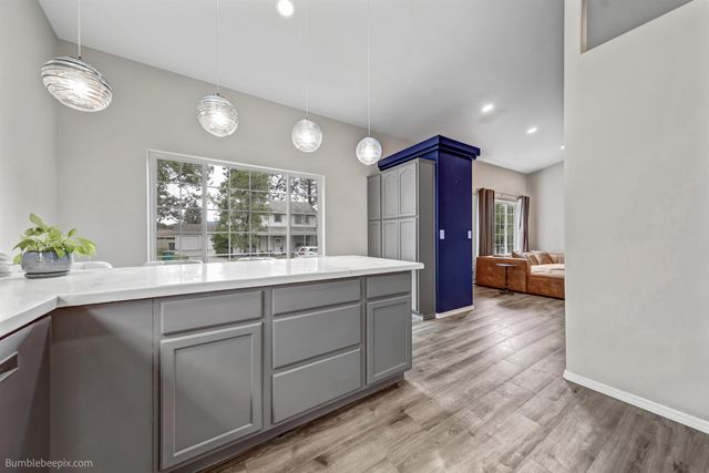 10209 E 17th Ln, Spokane Valley, WA 99206