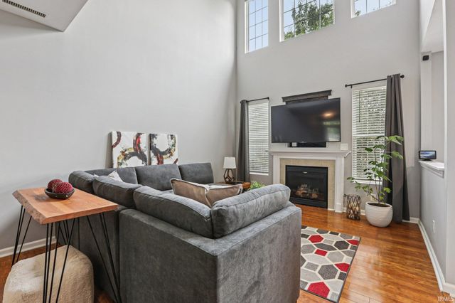 5703 Polk Dr Unit 203, Noblesville, IN 46062