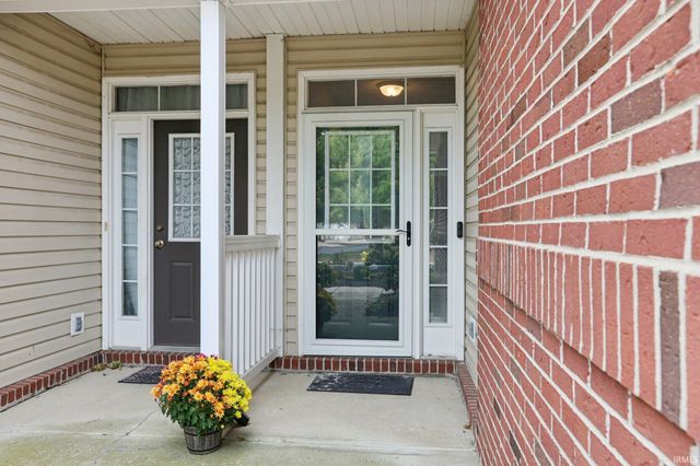 5703 Polk Dr Unit 203, Noblesville, IN 46062