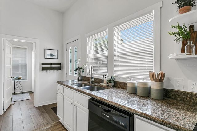 2601 N 19TH STREET, Tampa, FL 33605