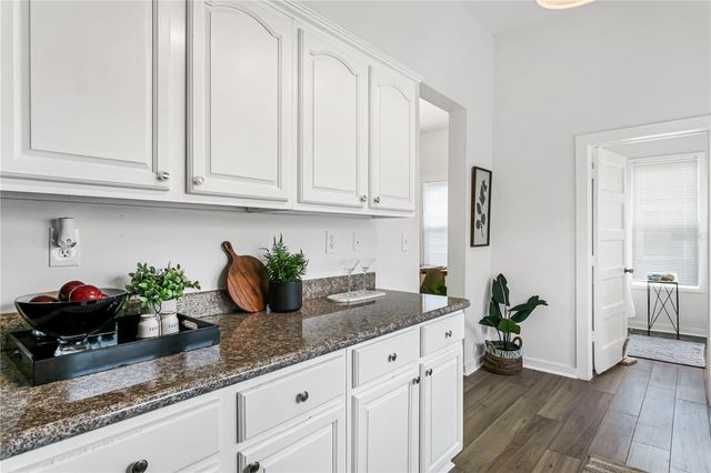 2601 N 19TH STREET, Tampa, FL 33605