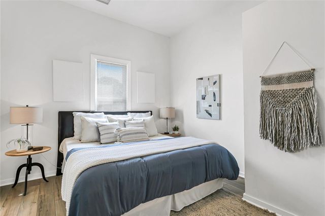 2601 N 19TH STREET, Tampa, FL 33605