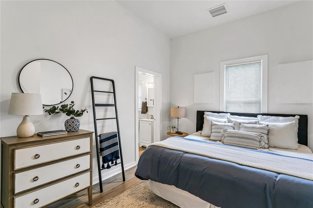 Image 21 of property listing at 2601 N 19TH STREET, Tampa, FL 33605