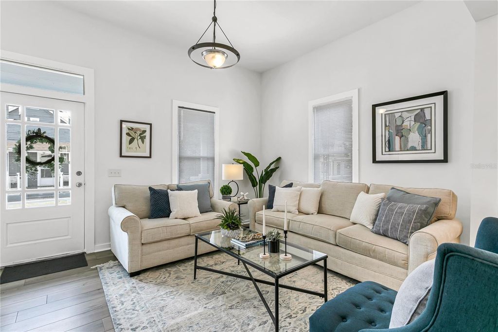 Image 5 of property listing at 2601 N 19TH STREET, Tampa, FL 33605