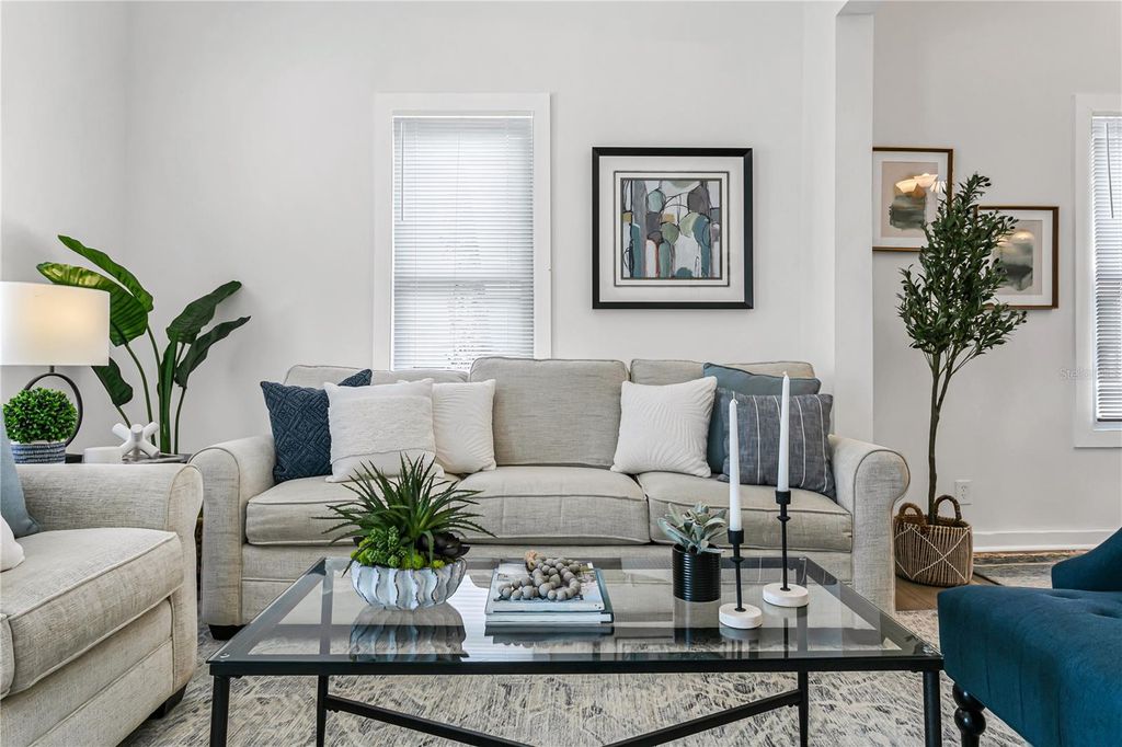 Image 8 of property listing at 2601 N 19TH STREET, Tampa, FL 33605