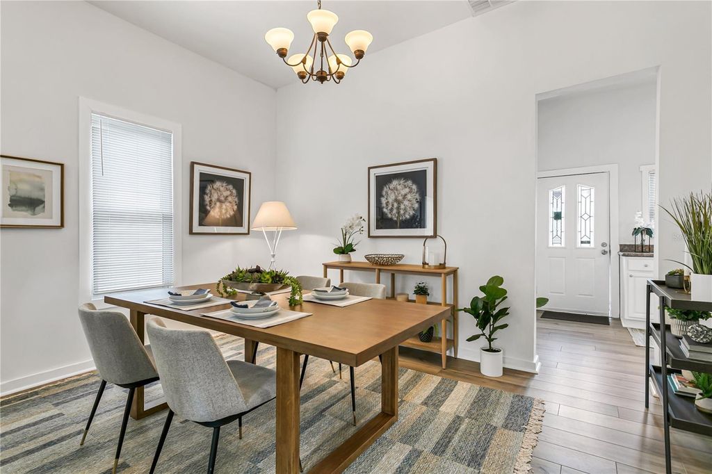 Image 9 of property listing at 2601 N 19TH STREET, Tampa, FL 33605