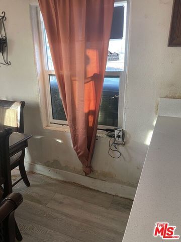 209 S 1st Avenue, Barstow, CA 92311