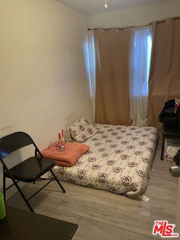 209 S 1st Avenue, Barstow, CA 92311