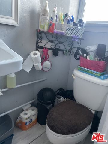 209 S 1st Avenue, Barstow, CA 92311