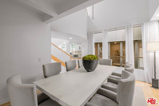 17765 Camino De Yatasto, Pacific Palisades (los Angeles), CA 90272