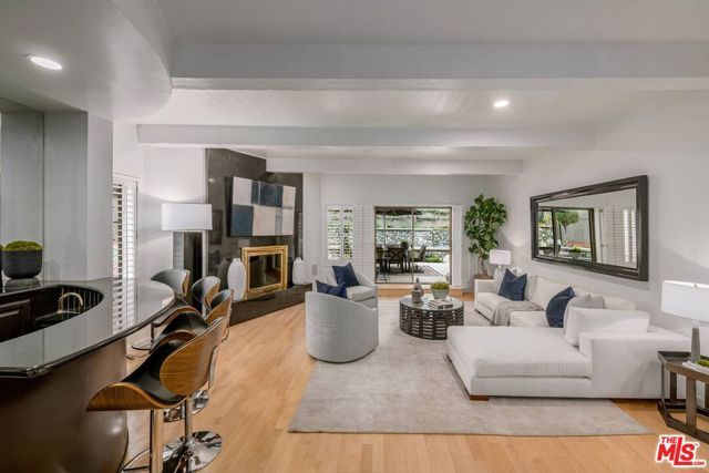 17765 Camino De Yatasto, Pacific Palisades (los Angeles), CA 90272