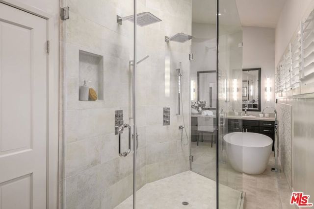 17765 Camino De Yatasto, Pacific Palisades (los Angeles), CA 90272