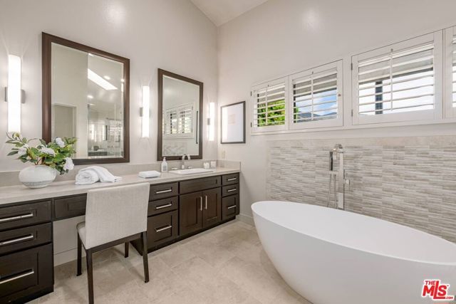 17765 Camino De Yatasto, Pacific Palisades (los Angeles), CA 90272
