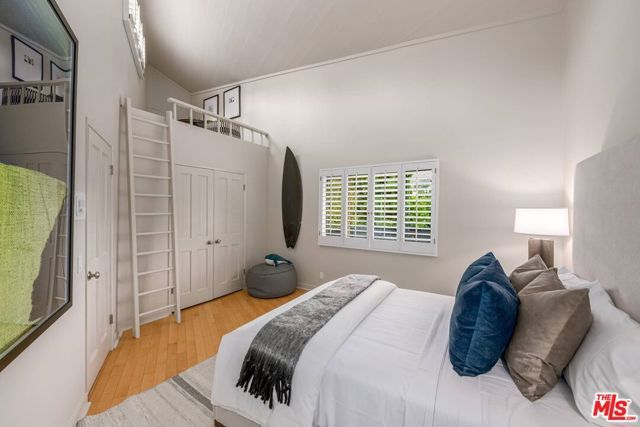 17765 Camino De Yatasto, Pacific Palisades (los Angeles), CA 90272