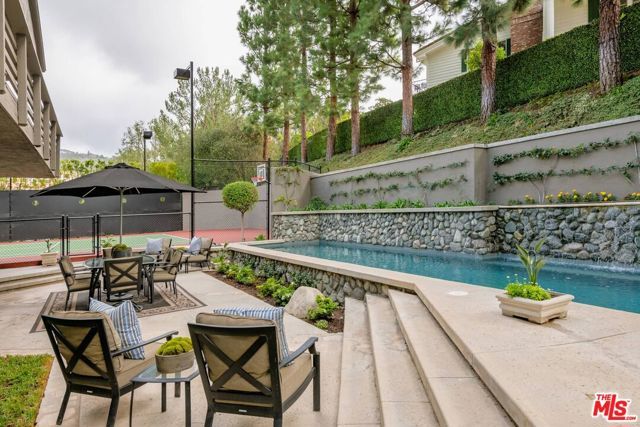 17765 Camino De Yatasto, Pacific Palisades (los Angeles), CA 90272