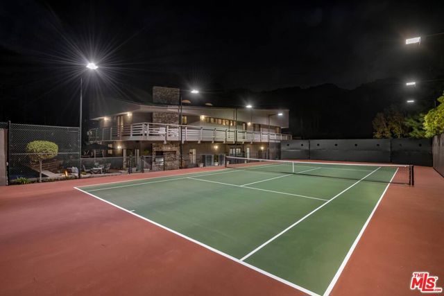 17765 Camino De Yatasto, Pacific Palisades (los Angeles), CA 90272