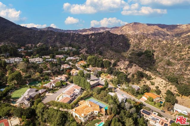 17765 Camino De Yatasto, Pacific Palisades (los Angeles), CA 90272