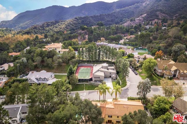 17765 Camino De Yatasto, Pacific Palisades (los Angeles), CA 90272