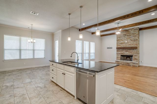 3616 Overlook Manor, Weatherford, TX 76087