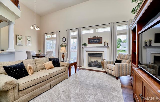 111 Berry Manor Circle, St Charles, MO 63376