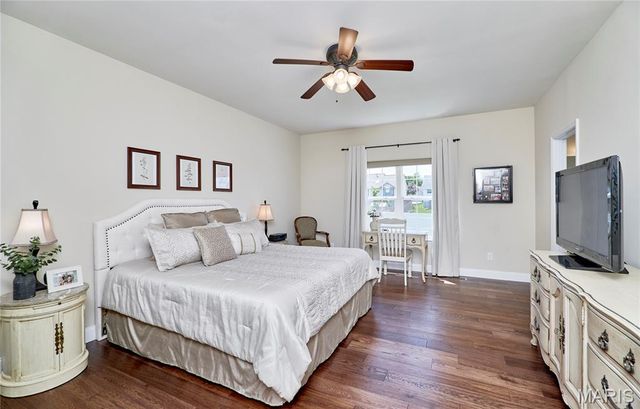 111 Berry Manor Circle, St Charles, MO 63376