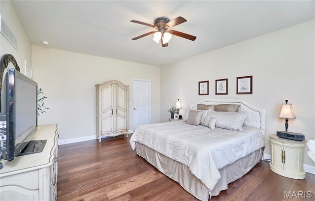 111 Berry Manor Circle, St Charles, MO 63376