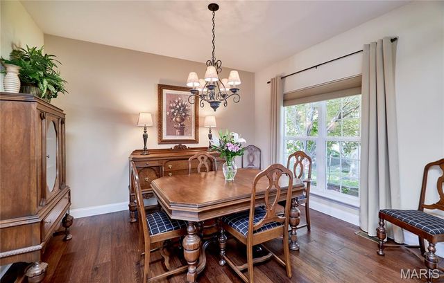 111 Berry Manor Circle, St Charles, MO 63376