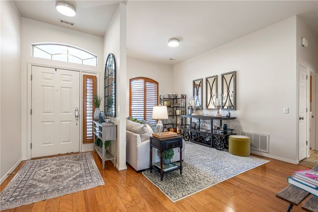 2710 W Wood Street, Rogers, AR 72756