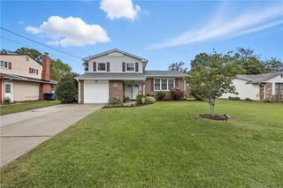 516 Farmington RD W, Virginia Beach, VA 23454