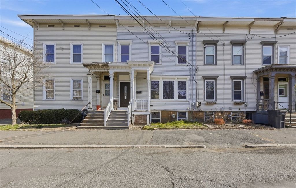 13 Green Ave, Westfield, MA 01085