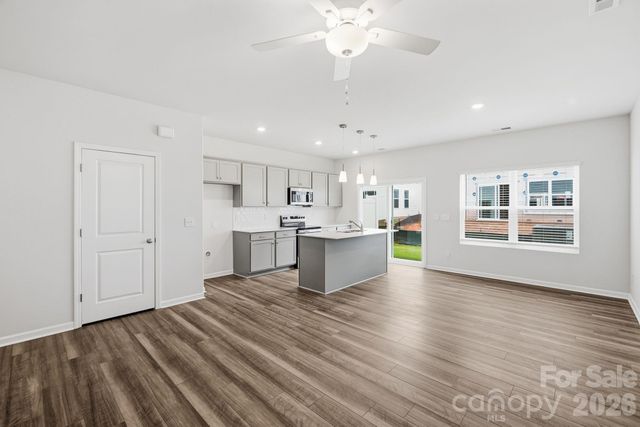 6336 Abelia Avenue, Charlotte, NC 28269