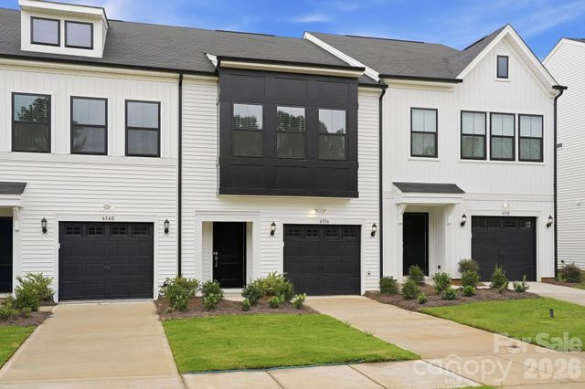 6336 Abelia Avenue, Charlotte, NC 28269