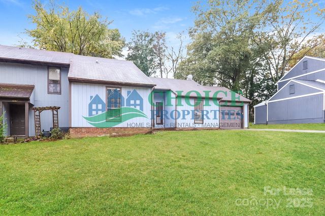 10319 Osprey Drive, Pineville, NC 28134