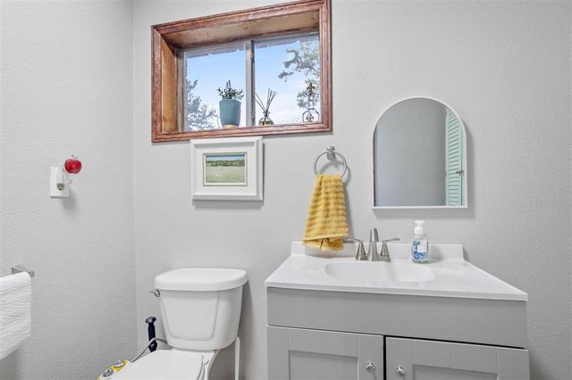 612 Cody Street, Sulphur, LA 70663