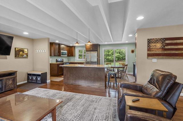 131 DEKARD ROAD, Little Suamico, WI 54141