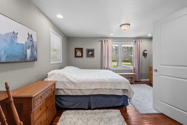 131 DEKARD ROAD, Little Suamico, WI 54141