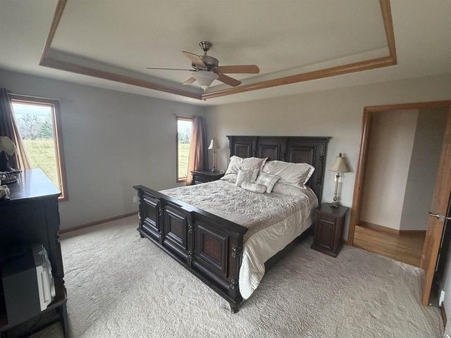 6784 Tartan Trail, Sun Prairie, WI 53590