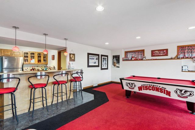 6784 Tartan Trail, Sun Prairie, WI 53590