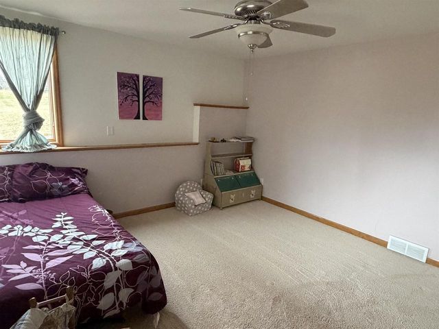 6784 Tartan Trail, Sun Prairie, WI 53590