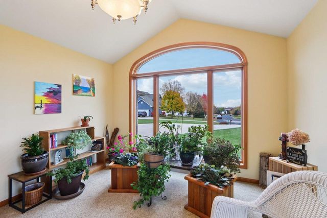 6784 Tartan Trail, Sun Prairie, WI 53590