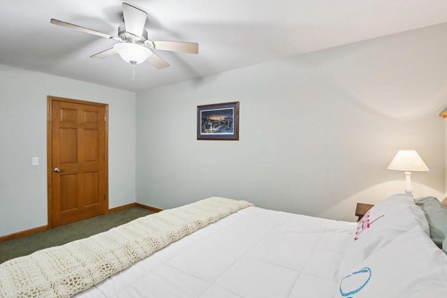 6784 Tartan Trail, Sun Prairie, WI 53590