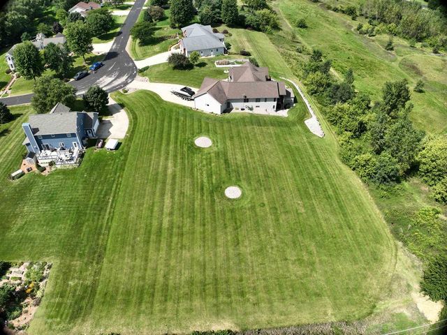 6784 Tartan Trail, Sun Prairie, WI 53590