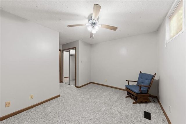 403 N Johnson Drive, Odessa, MO 64076