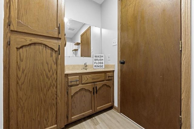 403 N Johnson Drive, Odessa, MO 64076