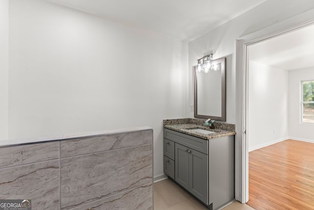 32 Hillcrest Drive SE, Austell, GA 30168