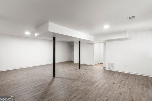 32 Hillcrest Drive SE, Austell, GA 30168