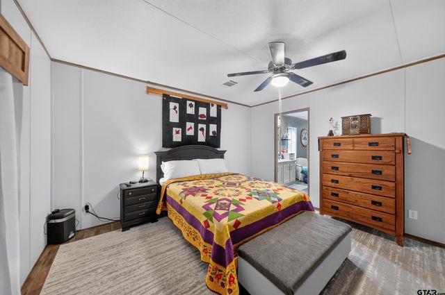 20765 Joe Paul Ln, Chandler, TX 75758