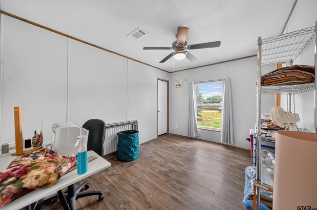 20765 Joe Paul Ln, Chandler, TX 75758