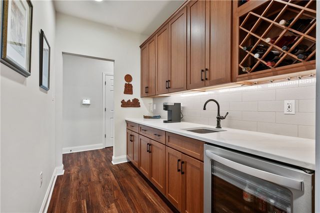 263 Liberty Blvd, Cecil, PA 15317