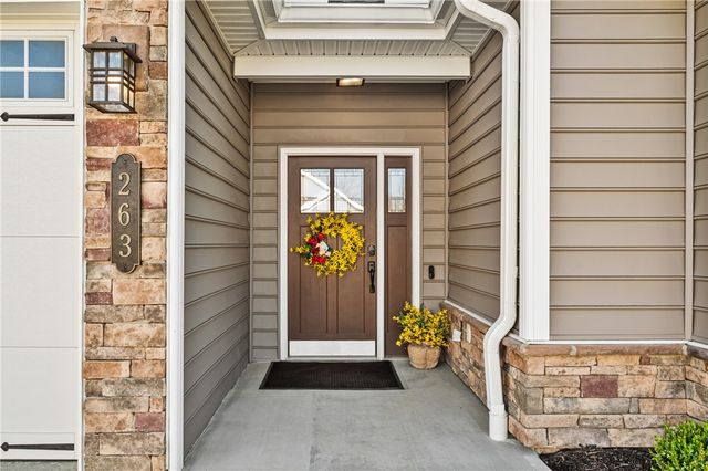 263 Liberty Blvd, Cecil, PA 15317